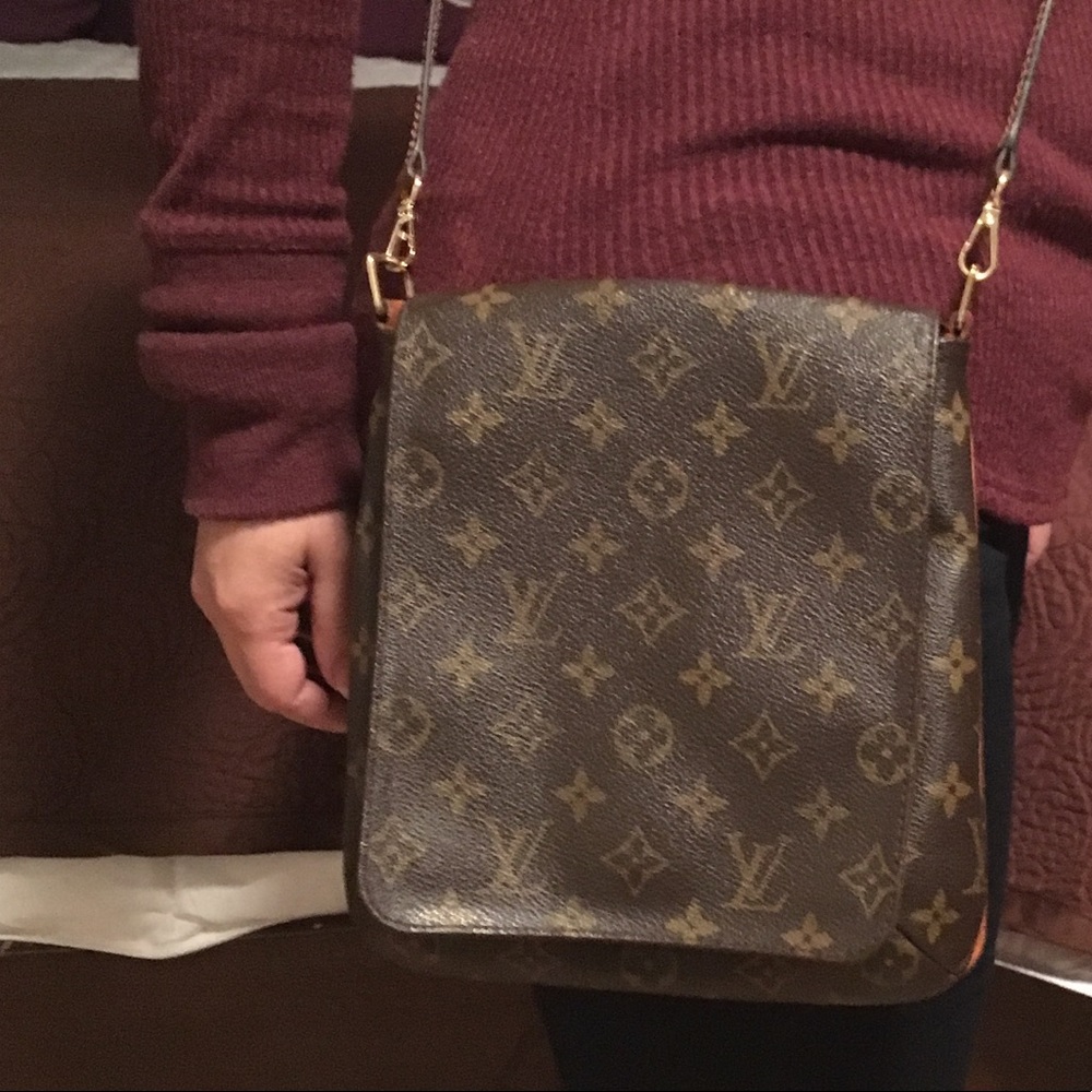 Louis Vuitton crossbody Bag